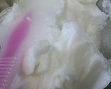 A picture of step 4 of Yukimi Daifuku!? Easy Fluffy Marshmallows.