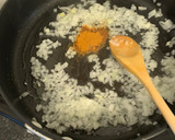 A picture of step 1 of Creamy Curried Samp.