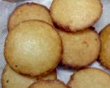 A picture of step 2 of Crispy Fried Idli.