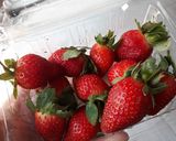 Foto langkah ke 1 dari resep Tanghulu (Candied Strawberry / Permen Stroberi).