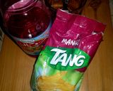 A picture of step 1 of Refreshing drink.