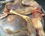Hình bước làm 1 của món Lẩu Gà Tre Ớt Xim