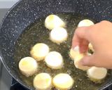 Foto langkah ke 3 dari resep Tofu Enoki Saos Pedas.