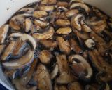 Foto del paso 4 de la receta: Amarillo de hongos - receta especial de la abuela