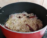 A picture of step 5 of Spicy Chicken Pulao.