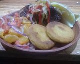 Foto del paso 7 de la receta: Col dorado, frutas y verduras y medallones de merluza