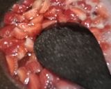 Foto langkah ke 2 dari resep Stroberi Jam Home made.