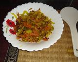 A picture of step 5 of Stir fry cabbage and carrot.