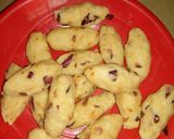 A picture of step 3 of Yam balls.