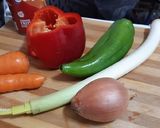 Foto del paso 1 de la receta: Chuletas de Sajonia con fritada de verduras