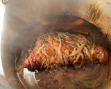 Foto del paso 4 de la receta: Carne al jugo (punta picana)