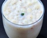 A picture of step 4 of Apple Milkshake.