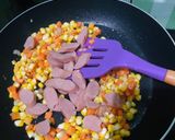 Foto langkah ke 2 dari resep Nasi Goreng Hongkong.