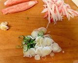 A picture of step 1 of [Perfect Reproduction Recipe] Gyoza no Ohsho's Tenshinhan.