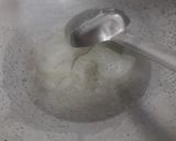 A picture of step 1 of Suji & besan ke ladoo.