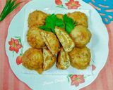Foto langkah ke 5 dari resep Bola tahu isi sosis sayur.