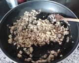 Foto del paso 2 de la receta: Croquetas de setas al ajillo