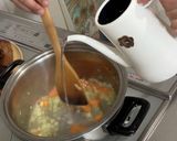 A picture of step 6 of Italian Wedding Soup.