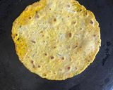 A picture of step 4 of Raw & Ripe Mango 🥭 Thepla With Barley Flour.
