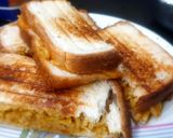A picture of step 3 of Maggi sandwich.