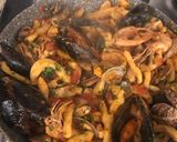 A picture of step 4 of Scialatielli with Seafood.