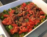 Une image de l'étape 6 de Pavés de truite aux tomates et poivrons verts.