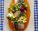 Foto del paso 5 de la receta: Sardina marinada y salmorejo asado
