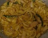A picture of step 2 of Aloo Gobi Matar (Potato, Cauliflower, and Pea Curry).