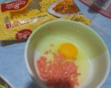 Foto langkah ke 2 dari resep Martabak Mie Telur.