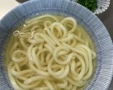 A picture of step 4 of Dashi Doraku Udon Soup.