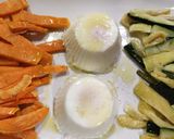 Foto del paso 5 de la receta Calabacín y boniato al horno con huevos poché