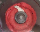 A picture of step 2 of Tropical smoothie bowl.