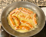Foto del paso 7 de la receta: Salchichas frescas encebolladas