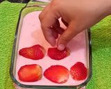 A picture of step 4 of Strawberry Delight.
