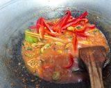 Foto langkah ke 6 dari resep Sambal Goreng Kerang Paprika ala Saus Padang.