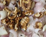 வால்நட் பன்னீர் மசாலா ரெசிபி ஸ்டேப் 2 புகைப்படம்
