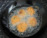 A picture of step 4 of Monsoon Special | Chana Dal Pakoda.