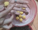 Foto langkah ke 6 dari resep Marble Cookies.