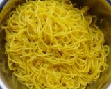 Foto langkah ke 1 dari resep Mie Glosor khas Bogor.