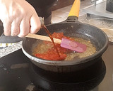 Foto del paso 12 de la receta: Albóndigas de Sepia en salsa de piquillos y puré de patatas