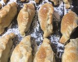 Foto del paso 5 de la receta: Empanadas de pollo al verdeo