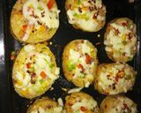 A picture of step 12 of Cheese masala paneer pizza.