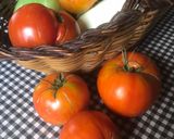 Foto del paso 1 de la receta: Ensalada de tomate y mojama