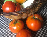 Foto del paso 1 de la receta: Ensalada de tomate y mojama