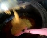 A picture of step 8 of Lasuni Dal Palak Khichdi.