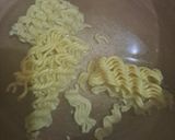 Foto langkah ke 1 dari resep 38. Sup Mie.