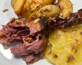 Foto del paso 5 de la receta: Confit de pato con patatas y manzana