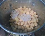 A picture of step 2 of Hummus.