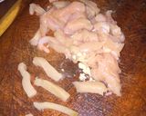 Foto del paso 1 de la receta: Salteado de pollo y verduras con arroz frito