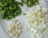 A picture of step 2 of Chicken floral patties.